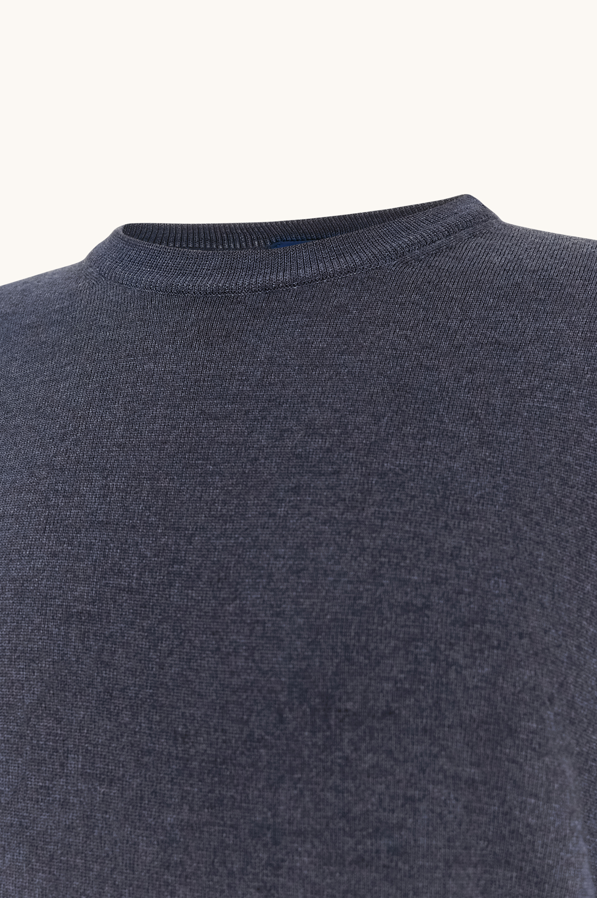 Rundhalspullover aus Wolle, garngef&auml;rbt image number 1