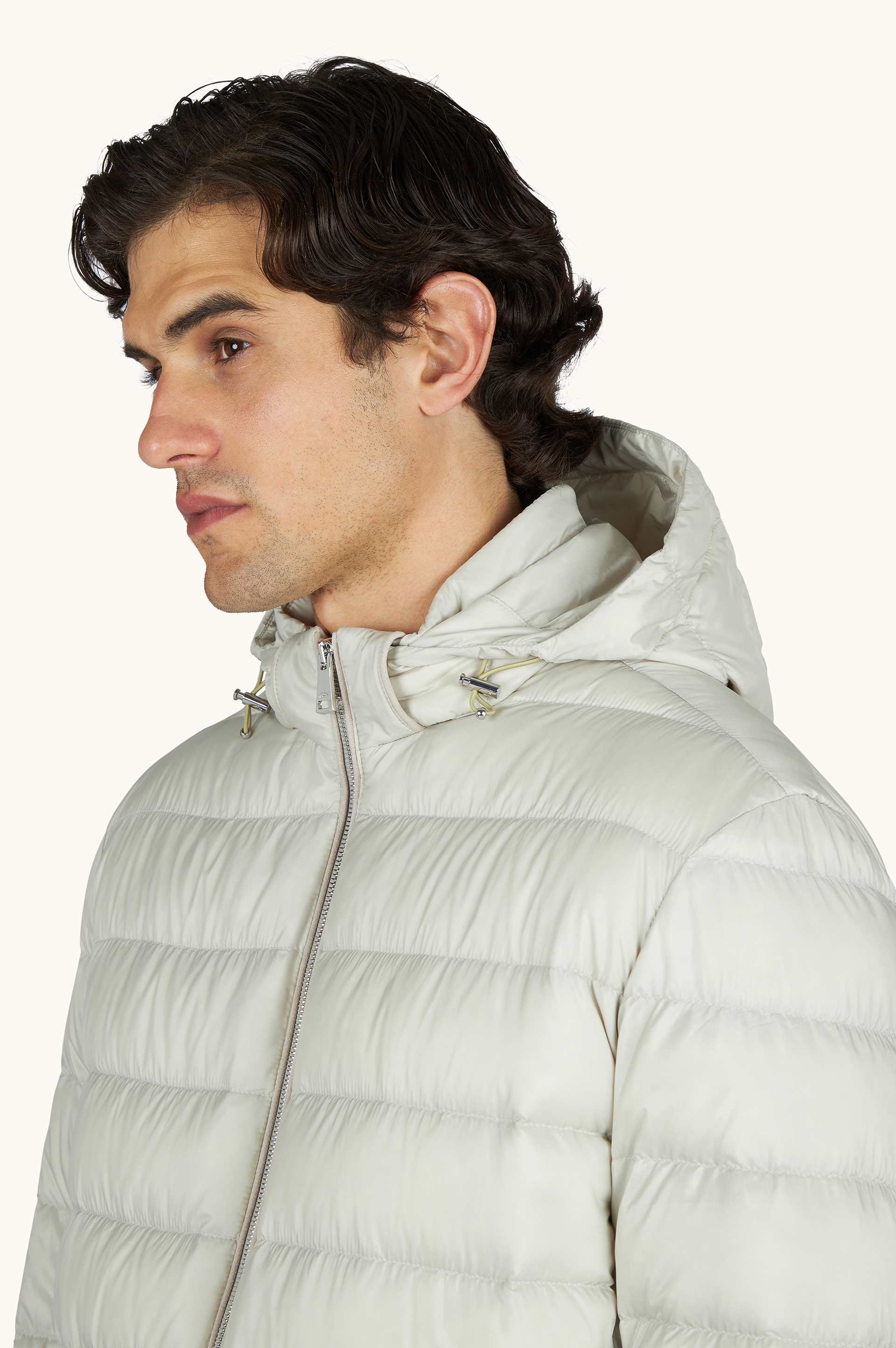 Doudoune en tissu technique Ultralight down avec d&eacute;tails en Alcantara&reg; image number 3