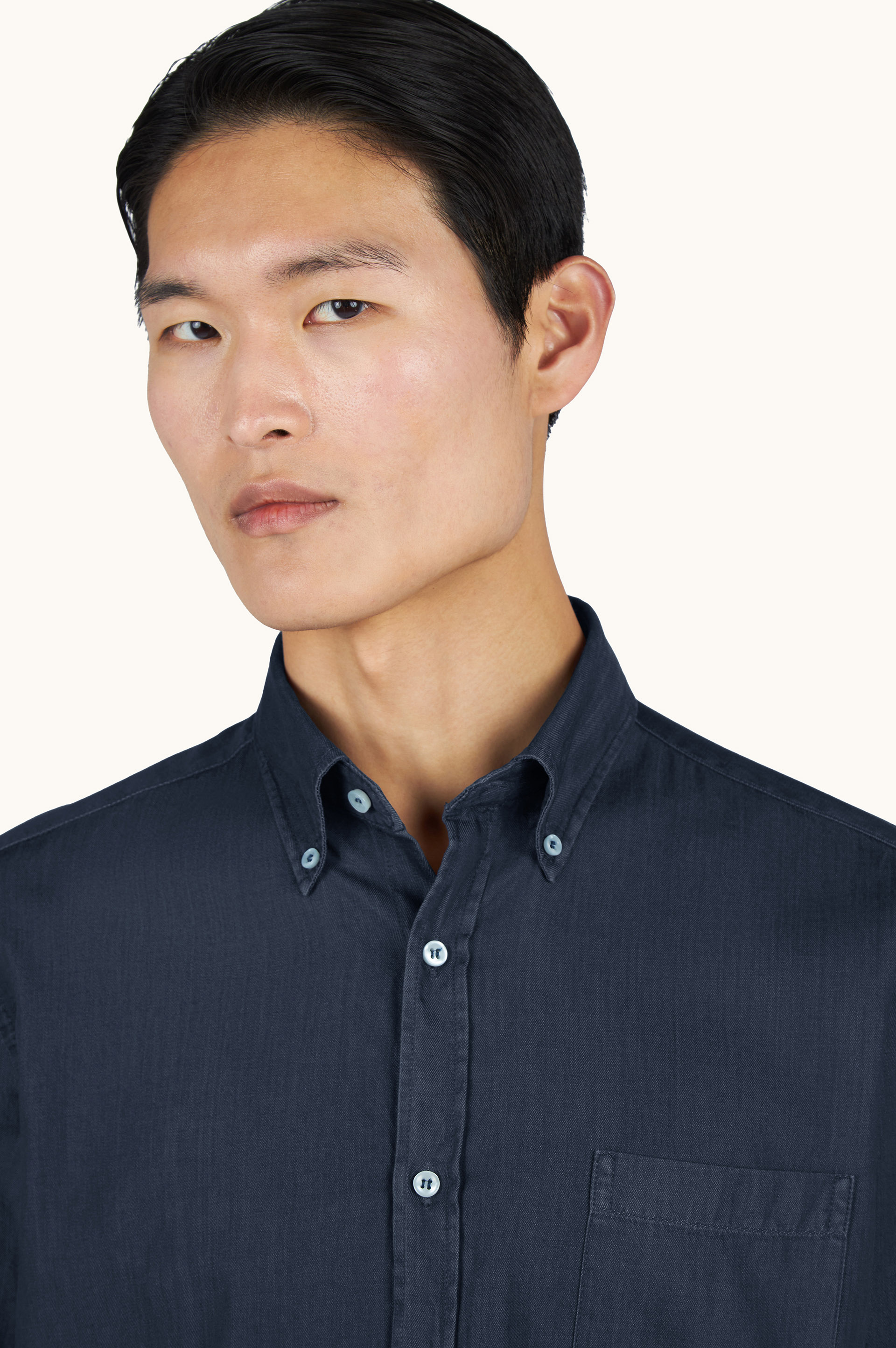 X-Soft Shirt in Giza cotton light denim image number 4