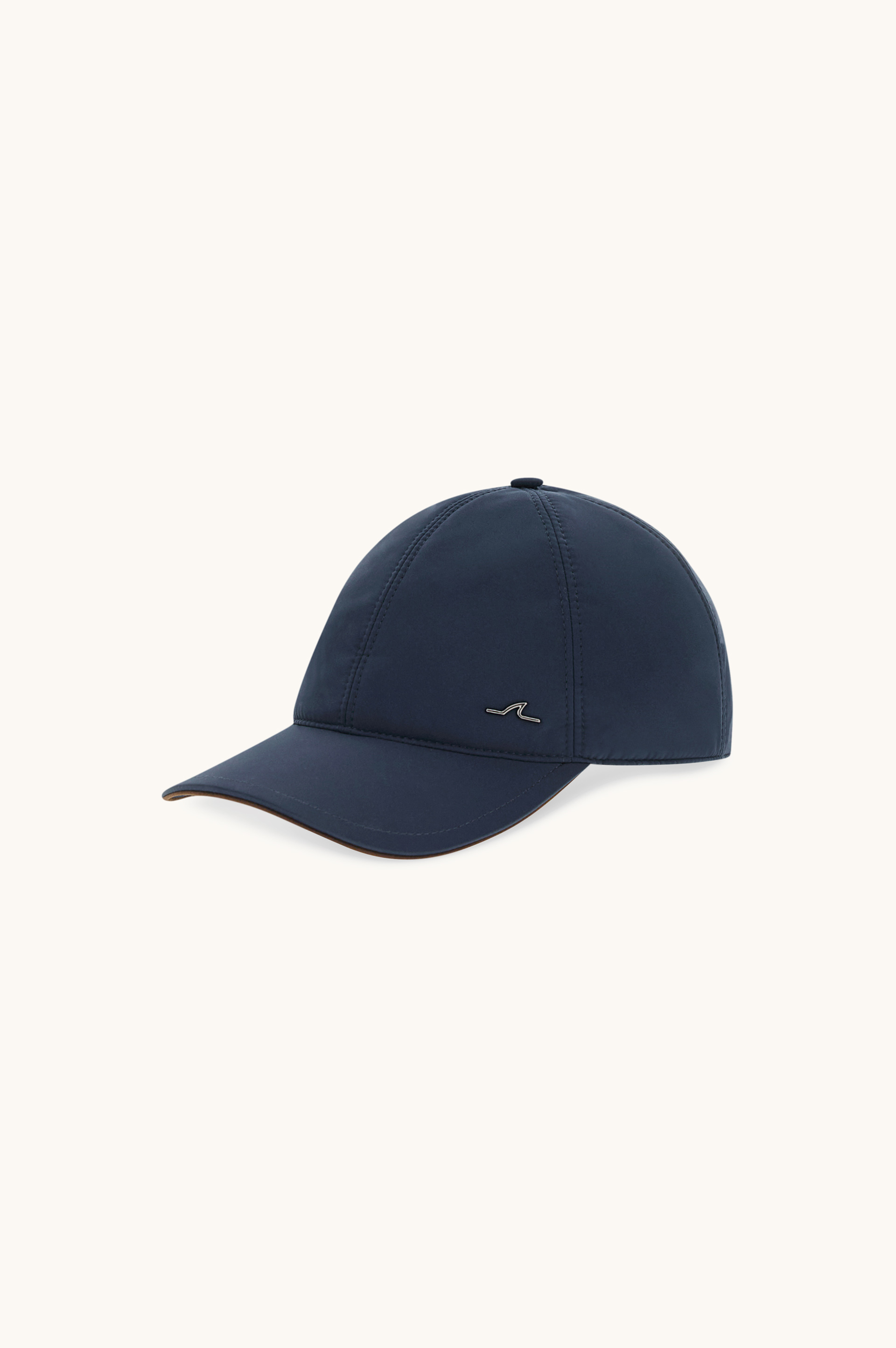 Baseball cap in Typhoon&reg; Platinum image number 0