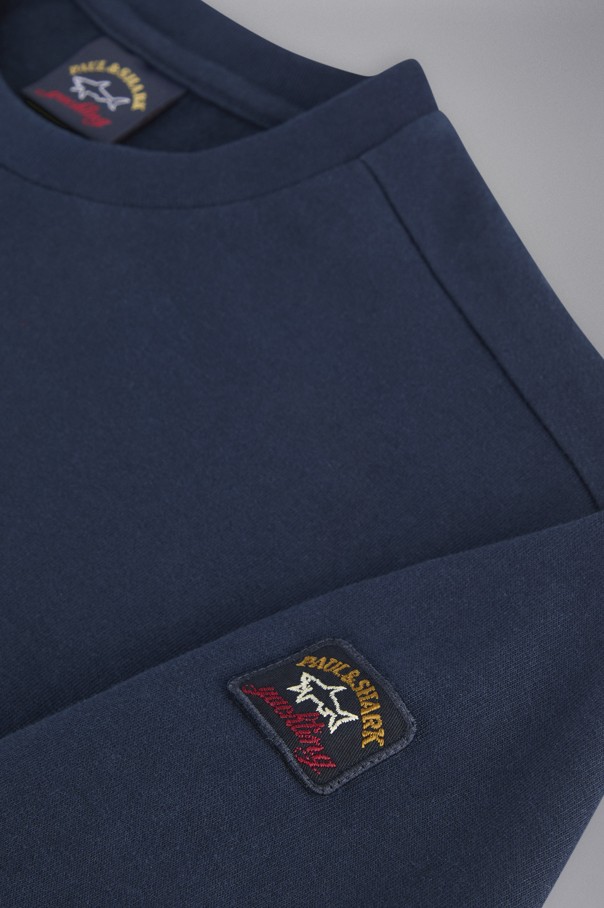 Sudadera en algodón con Iconic badge image number 5 Sudadera en algodón con Iconic badge image number 5