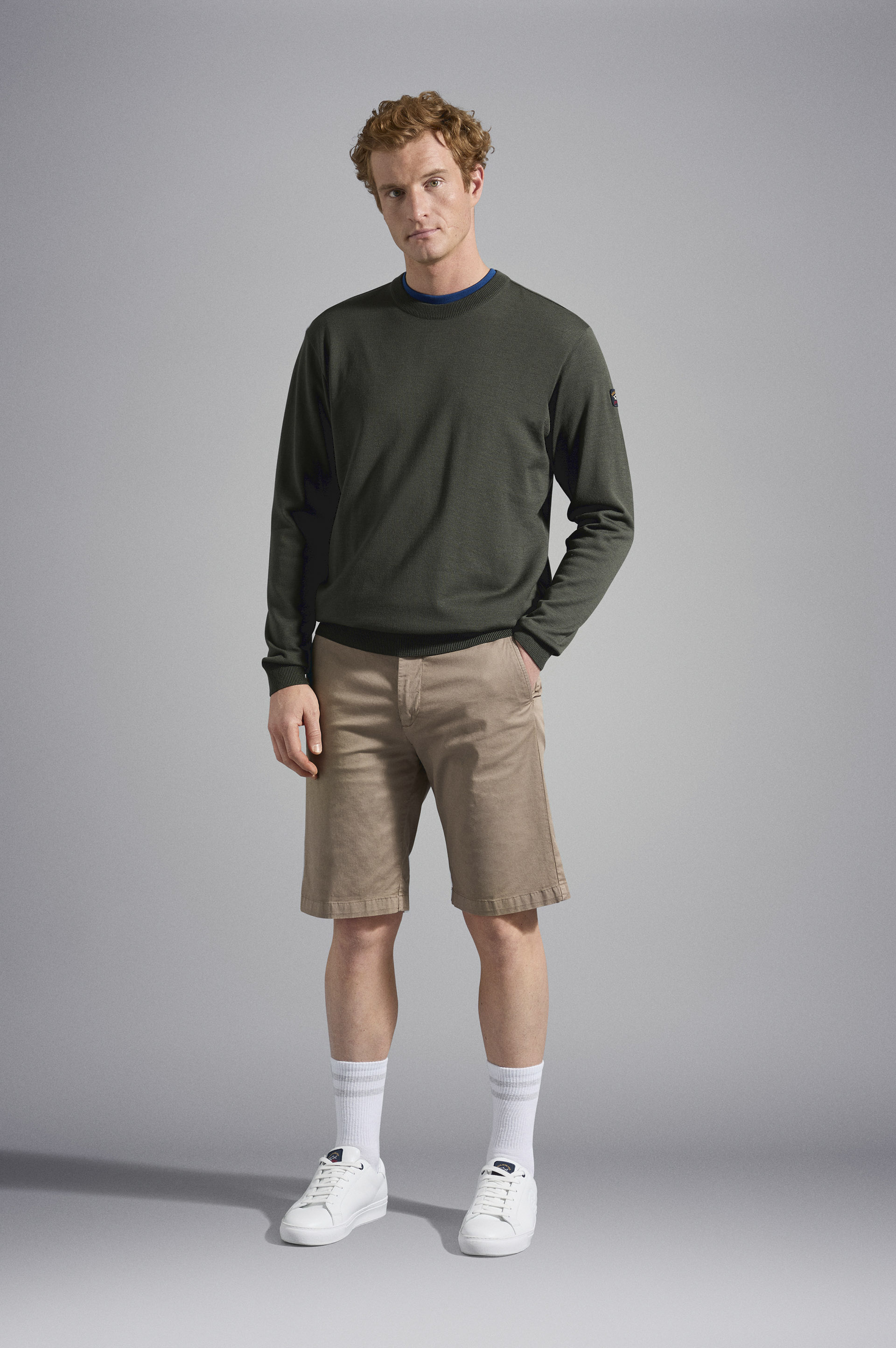 Merino wool crew neck with Iconic badge image number 2 Merino wool crew neck with Iconic badge image number 2