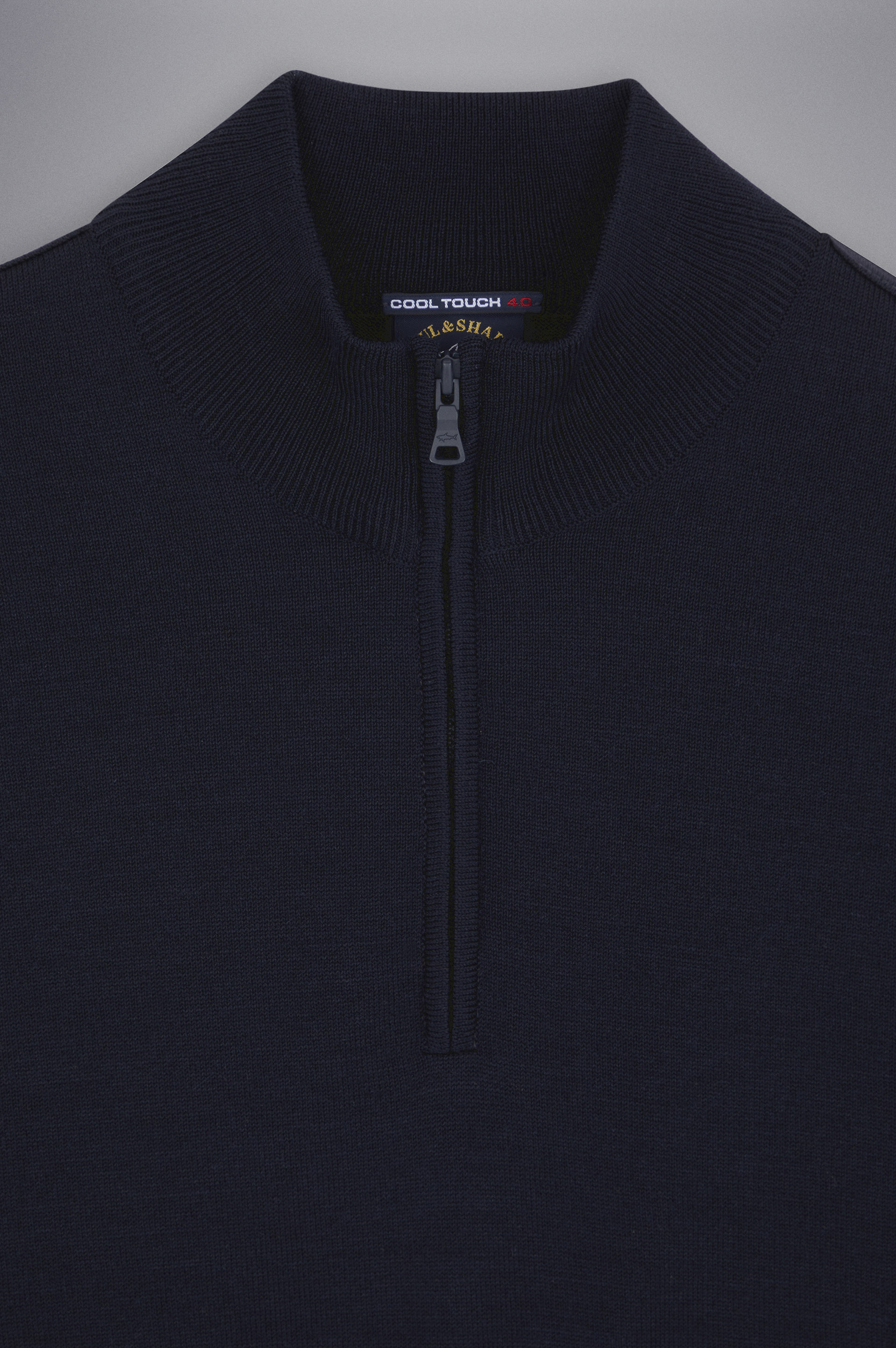 Half-zip merino wool sweater with iconic badge image number 5 Half-zip merino wool sweater with iconic badge image number 5