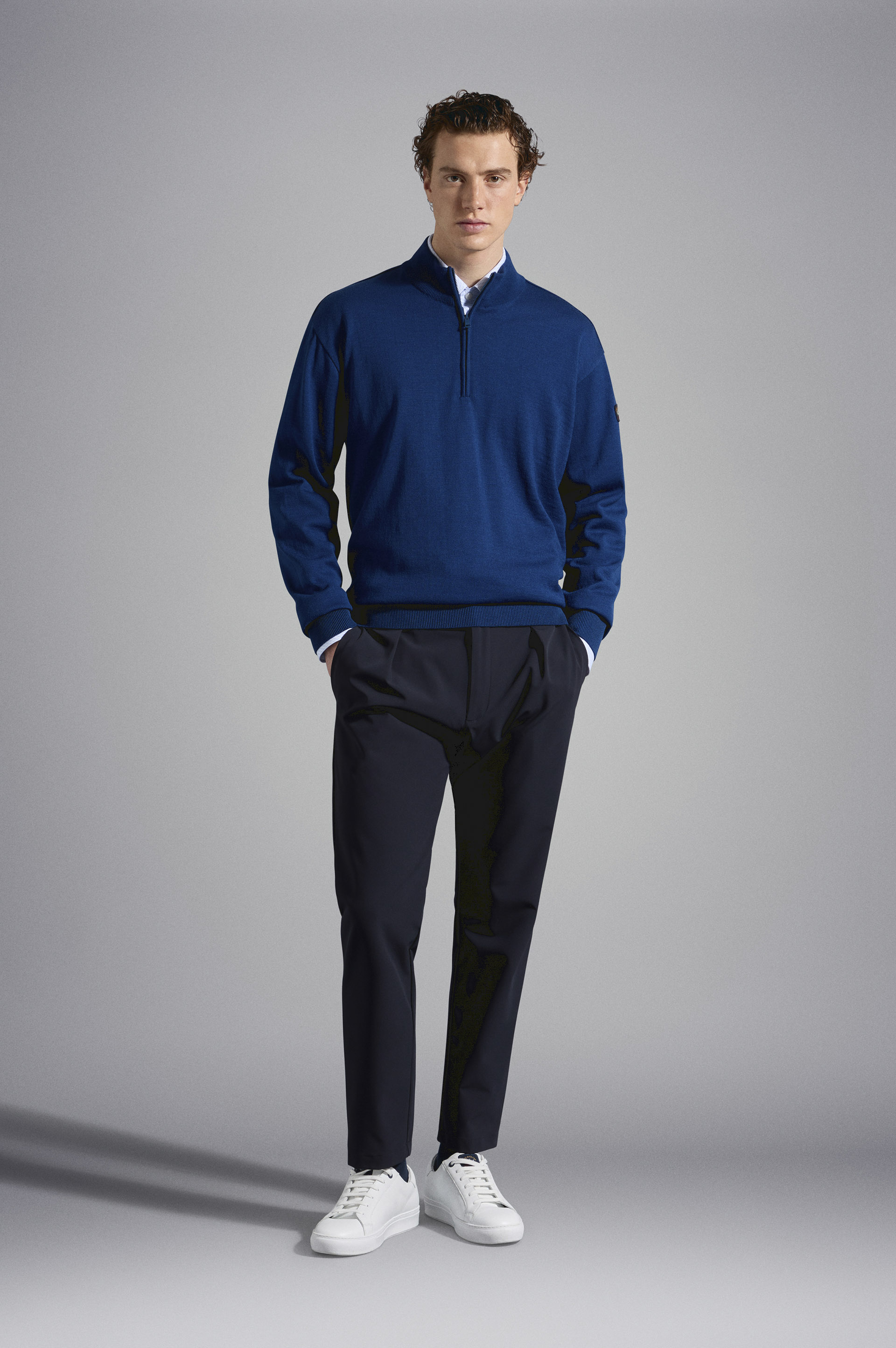 Half-zip merino wool sweater with iconic badge image number 2 Half-zip merino wool sweater with iconic badge image number 2