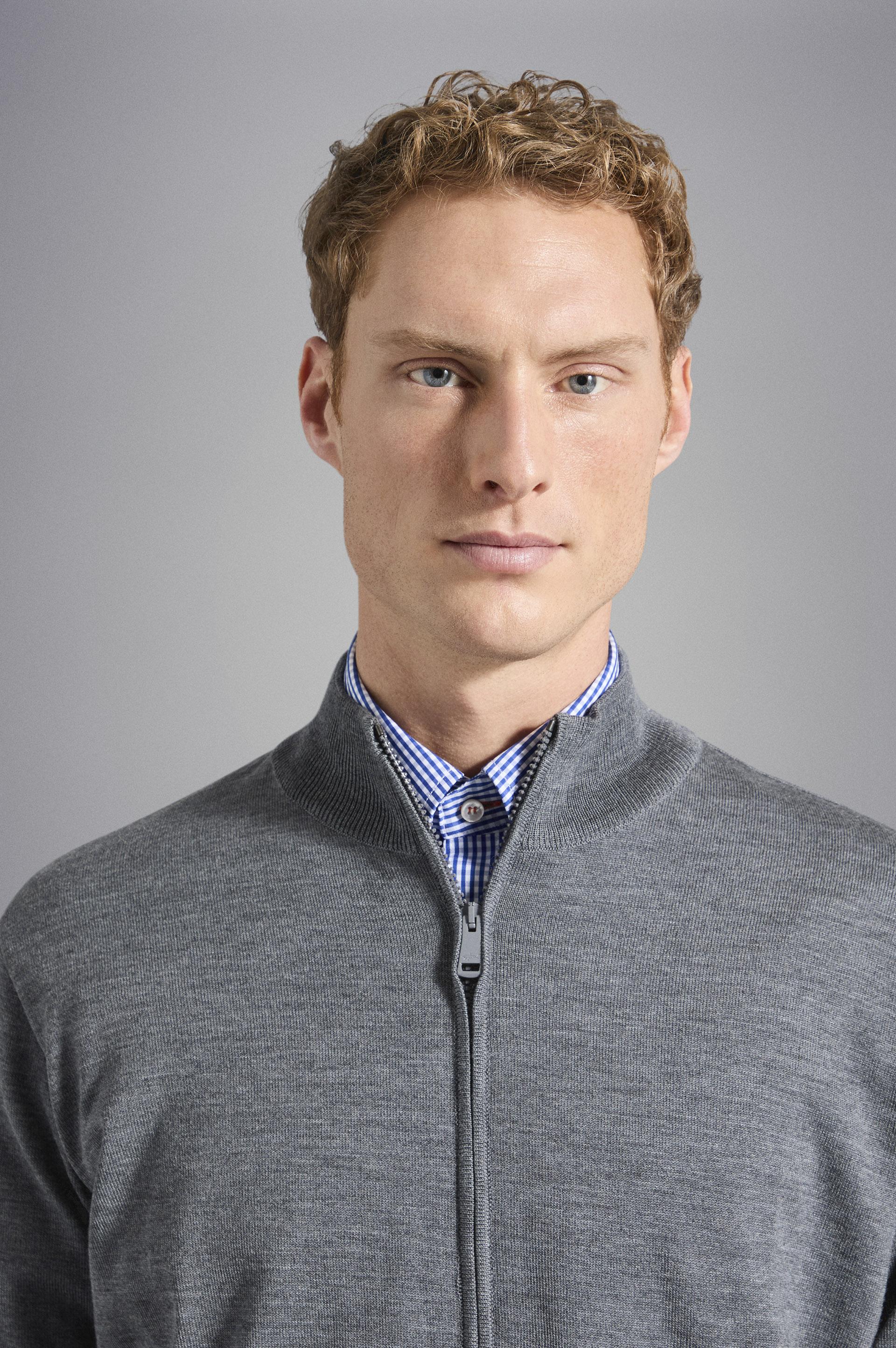 Merino wool full zip sweater with Iconic badge image number 4