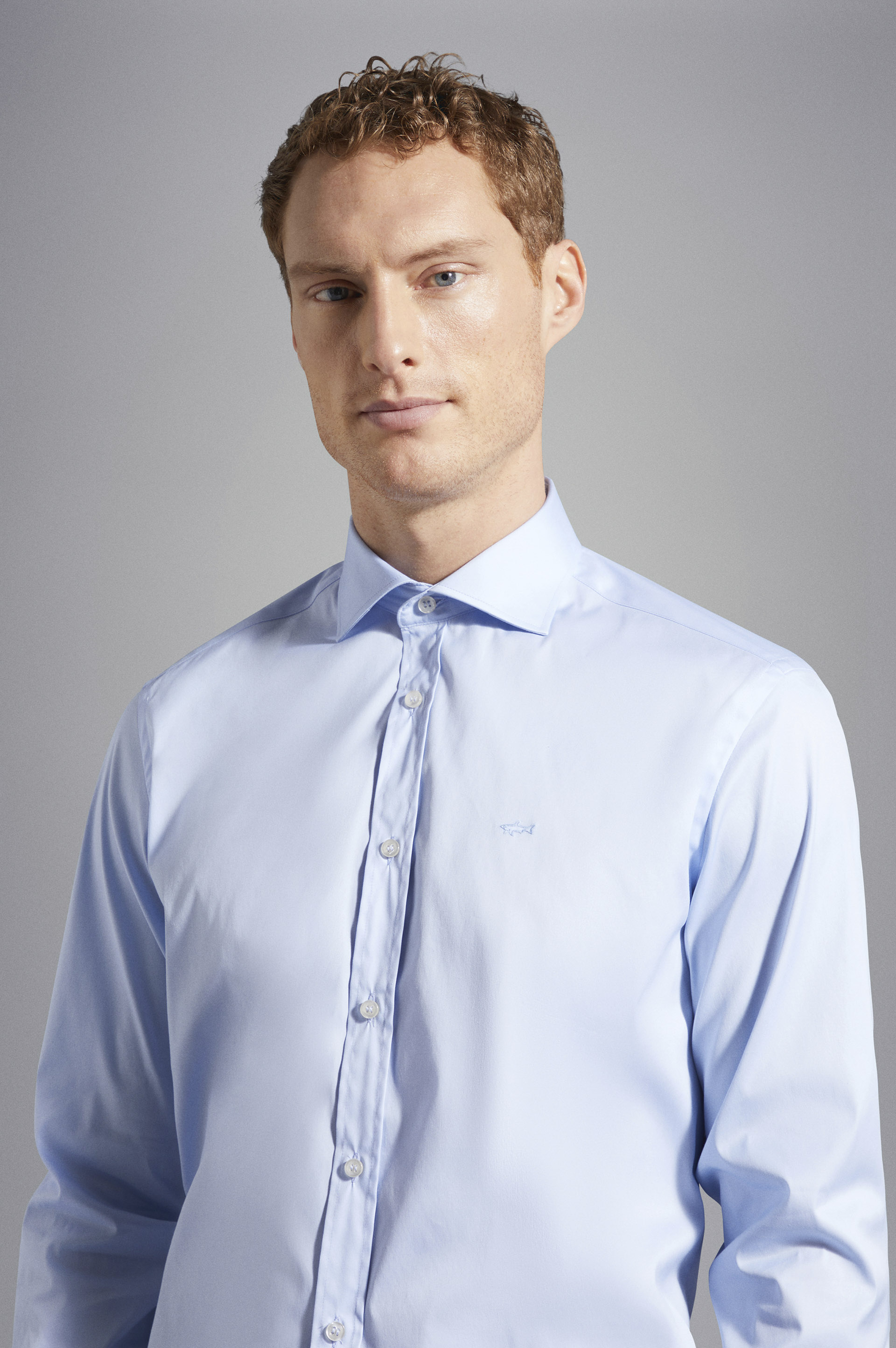 Camisa de algodón elástico image number 4