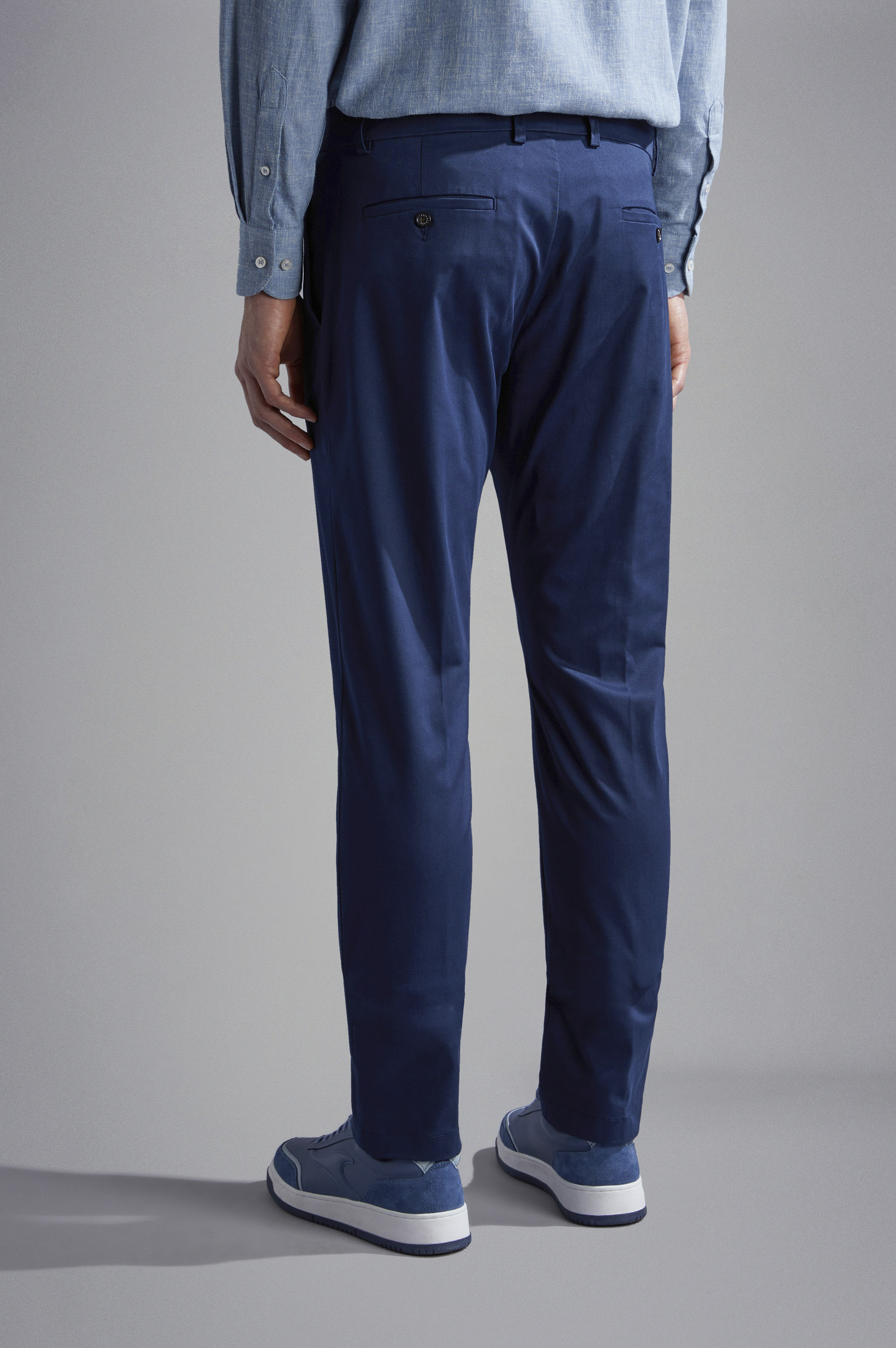 Chinohose aus Stretch-Baumwolle image number 3 Chinohose aus Stretch-Baumwolle image number 3