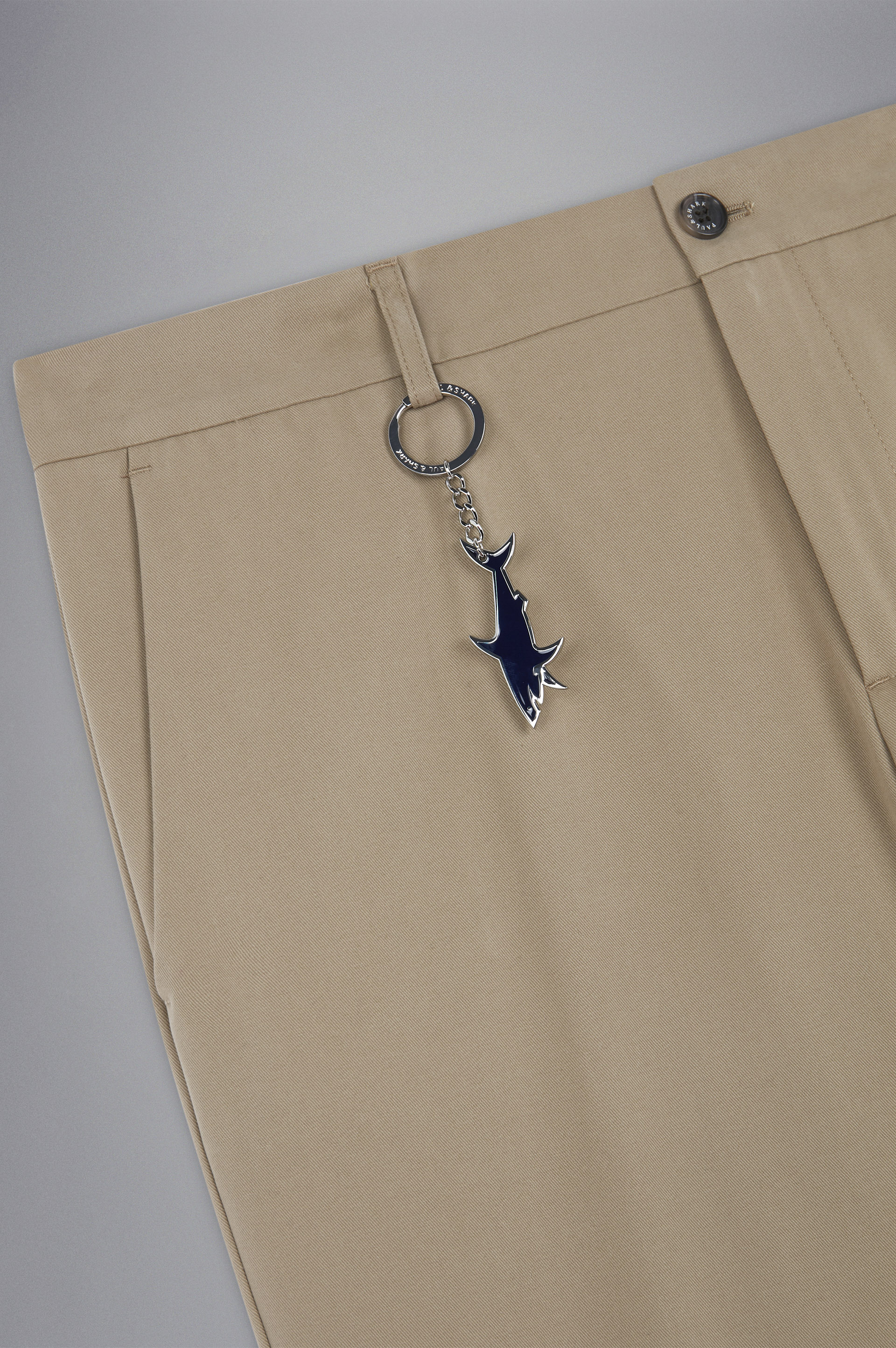 Pantalones chinos de algod&oacute;n el&aacute;stico image number 5