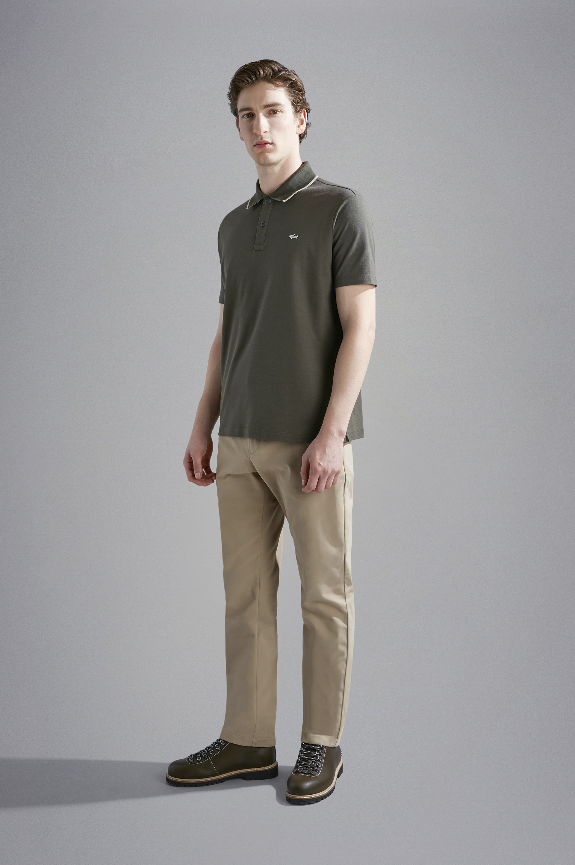 Pantalones chinos de algod&oacute;n el&aacute;stico image number 2