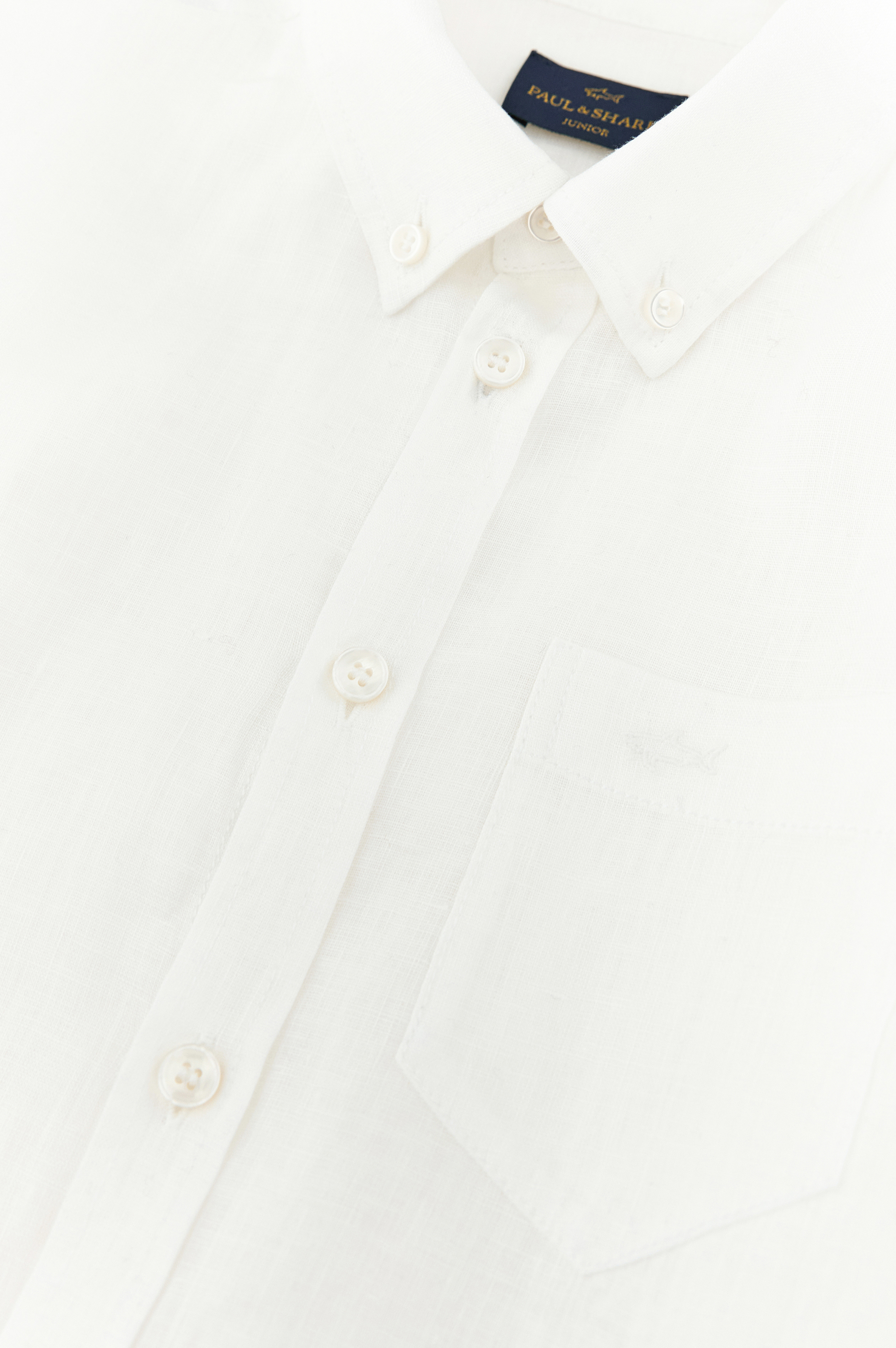 Linen shirt with Shark embroidery image number 5