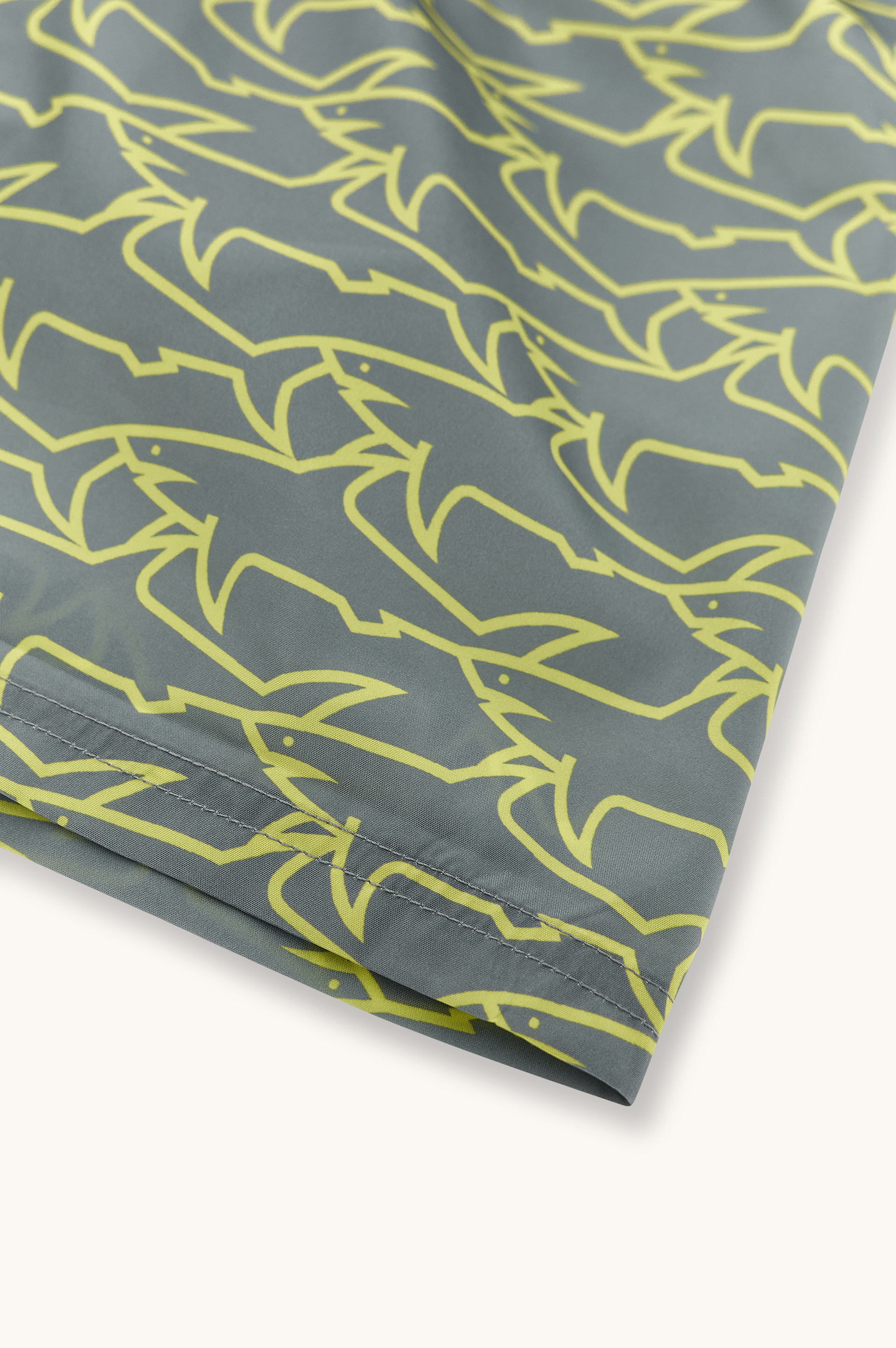 Swim shorts with iconic Sharks Waves print image number 6