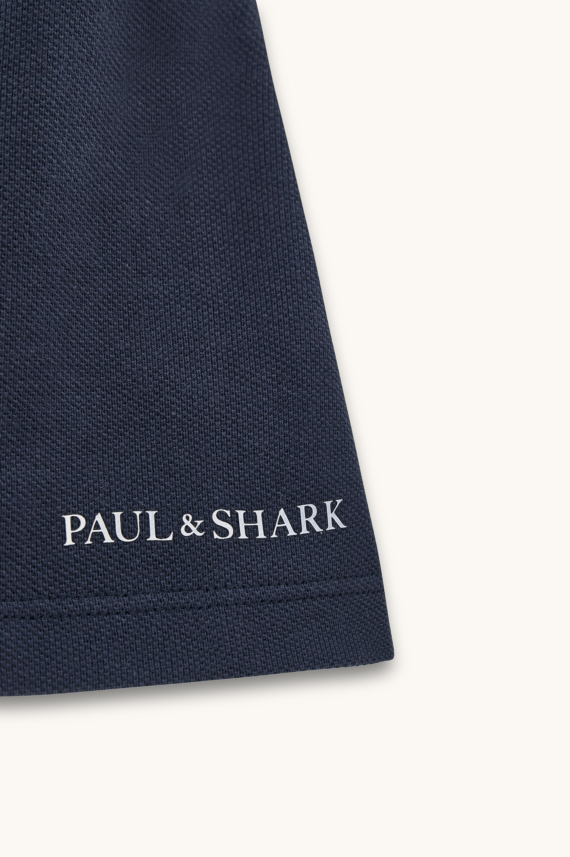 بولو من بيكيه القطن بتطريز Shark image number 4