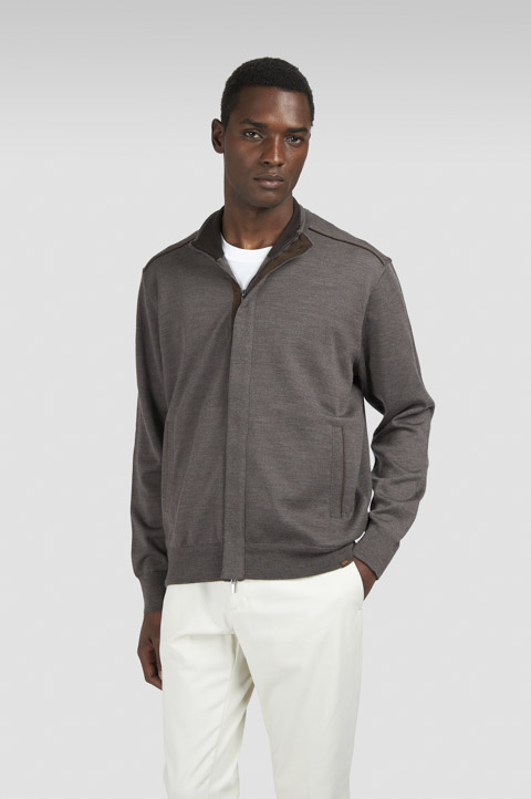 Merino Extrafine wool sweater with zip closure