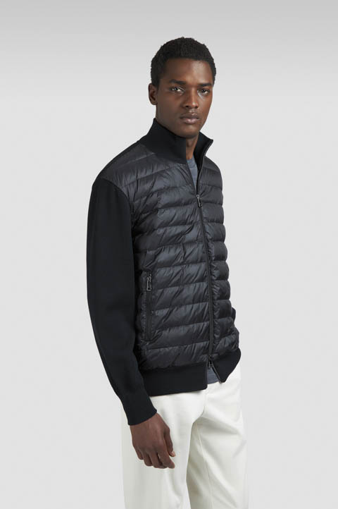 Ultralight hybrid zip-up sweater in Tech Wool Ultralight hybrid zip-up sweater in Tech Wool