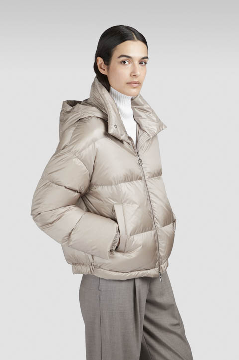 Schimmernde Daunenjacke Schimmernde Daunenjacke