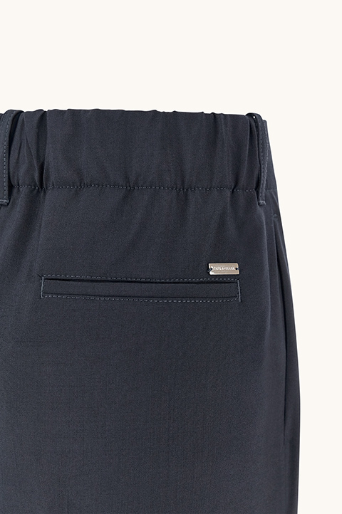 Pantalones de pierna ancha en lana el&aacute;stica