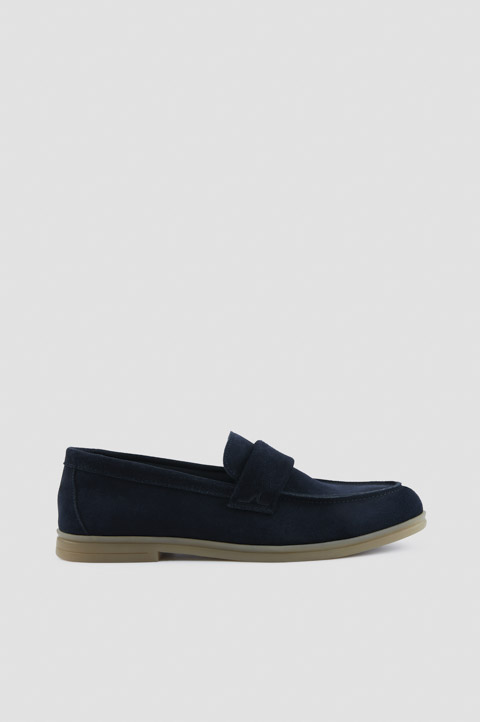 Riviera Suede loafer