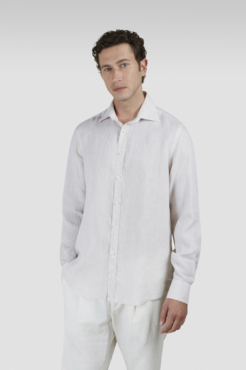 Camicia in lino con collo alla francese Camicia in lino con collo alla francese