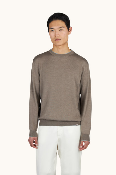 Crew‑neck sweater in wool and silk with double bicolor collar