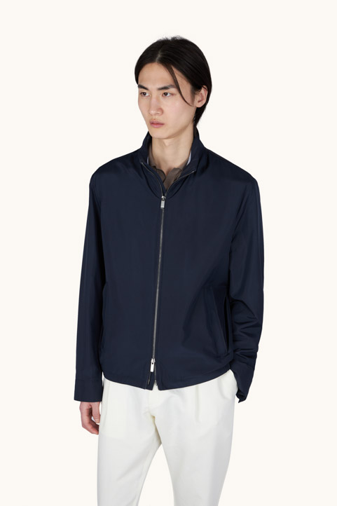 Open‑collar polo in wool and silk