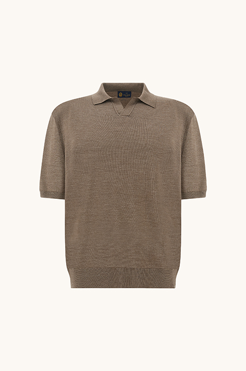 Open‑collar polo in wool and silk