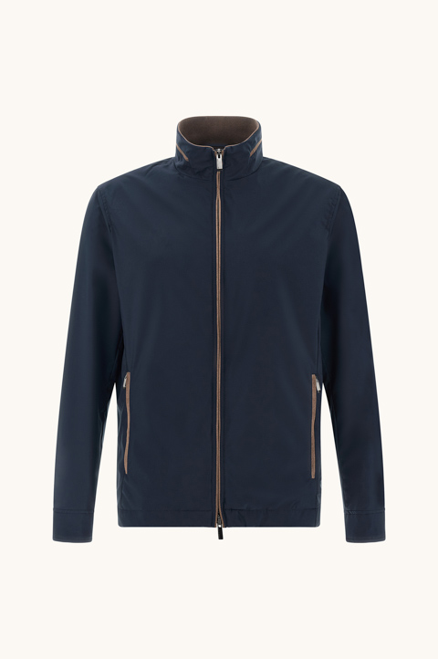 Typhoon&reg; Platinum夹克，配Alcantara&reg;细节