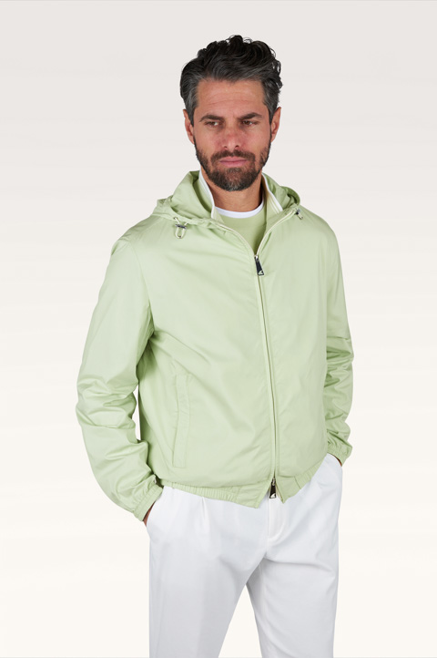 Windbreaker in microfiber