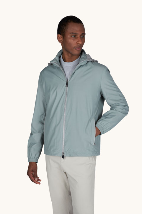 Cazadora cortavientos de nailon, lana y seda