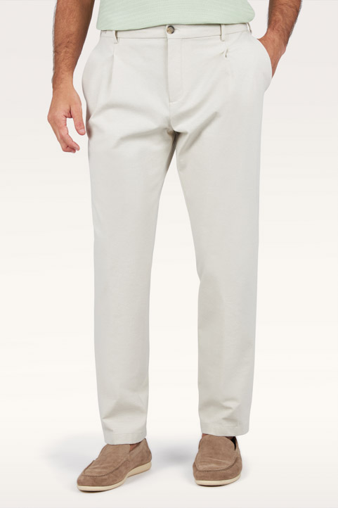 Pantalone chino Dynamic con pince