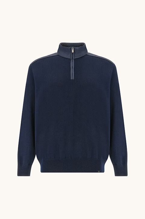 Half-zip sweater in Soft Cool Touch wool with Typhoon&reg; Re-4x4 Stretch details