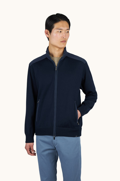 Zip-up sweater in Soft Cool Touch wool with Typhoon&reg; Re-4x4 Stretch details
