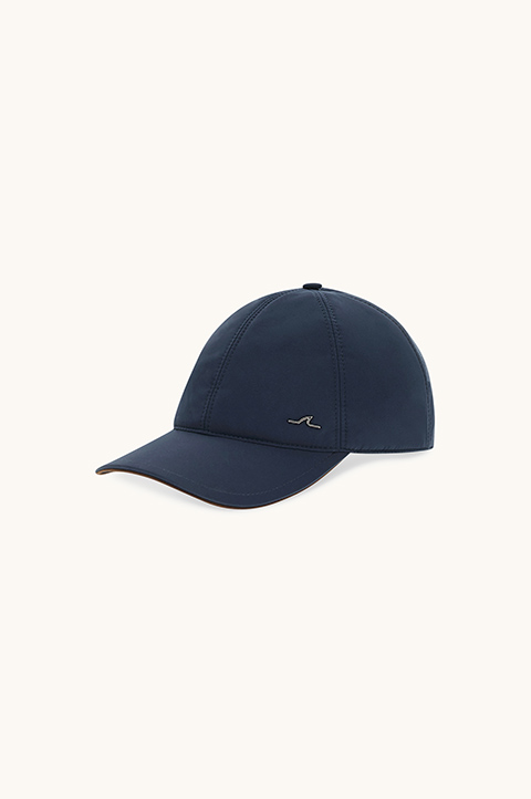 Baseball cap in Typhoon&reg; Platinum